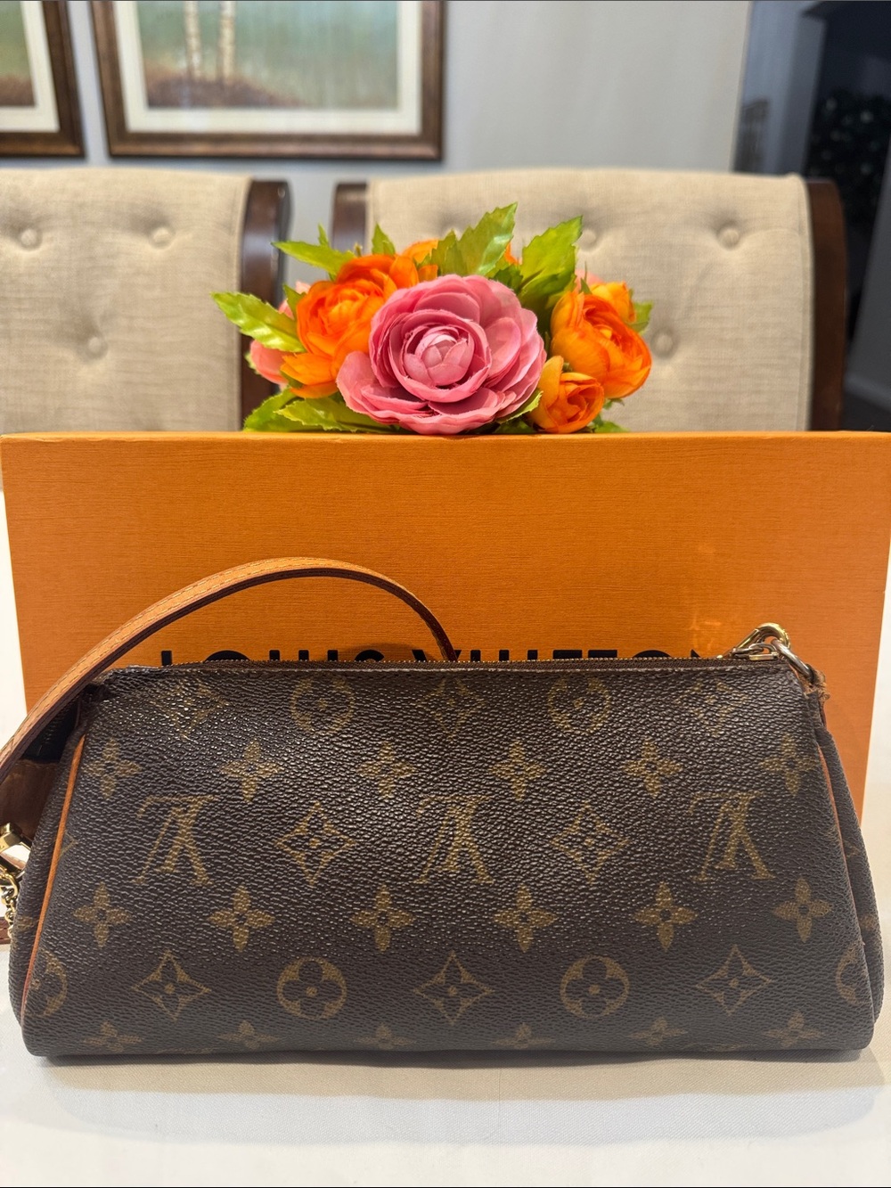 Authentic Louis Vuitton Eva Monogram Canvas Crossbody Bag - Picture 3 of 13
